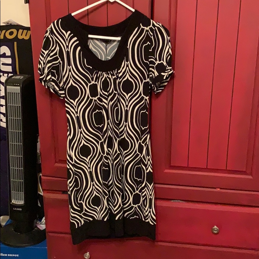 Black and white dress